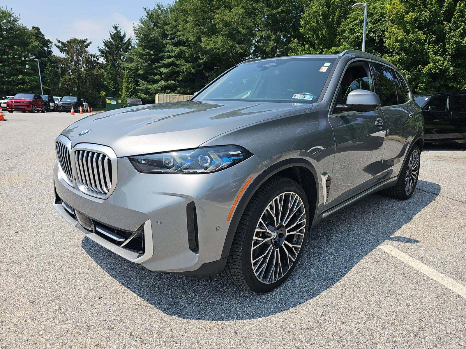 2025 BMW X5 xDrive40i AWD