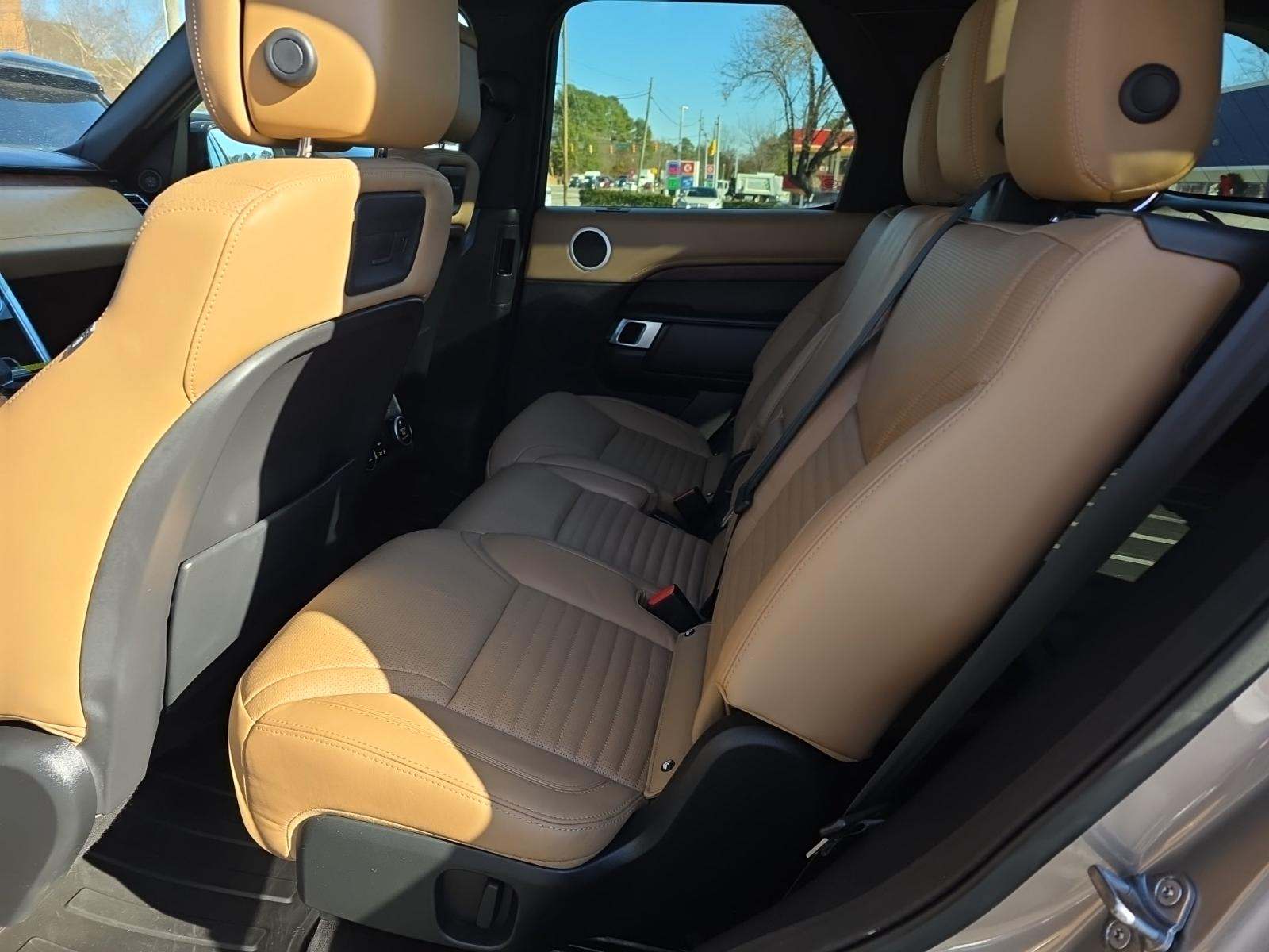 2023 Land Rover Discovery R-Dynamic HSE AWD