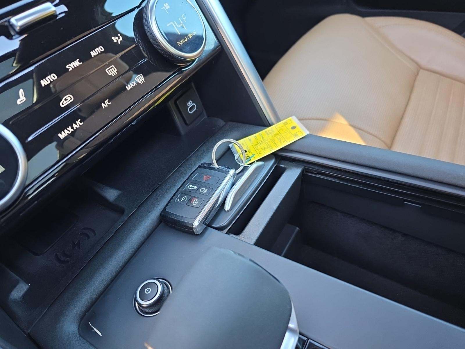 2023 Land Rover Discovery R-Dynamic HSE AWD