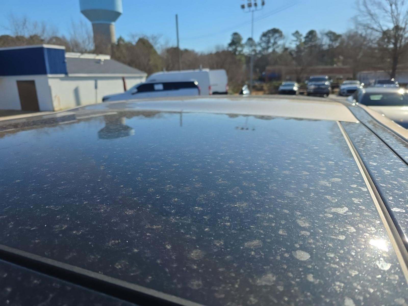 2023 Land Rover Discovery R-Dynamic HSE AWD