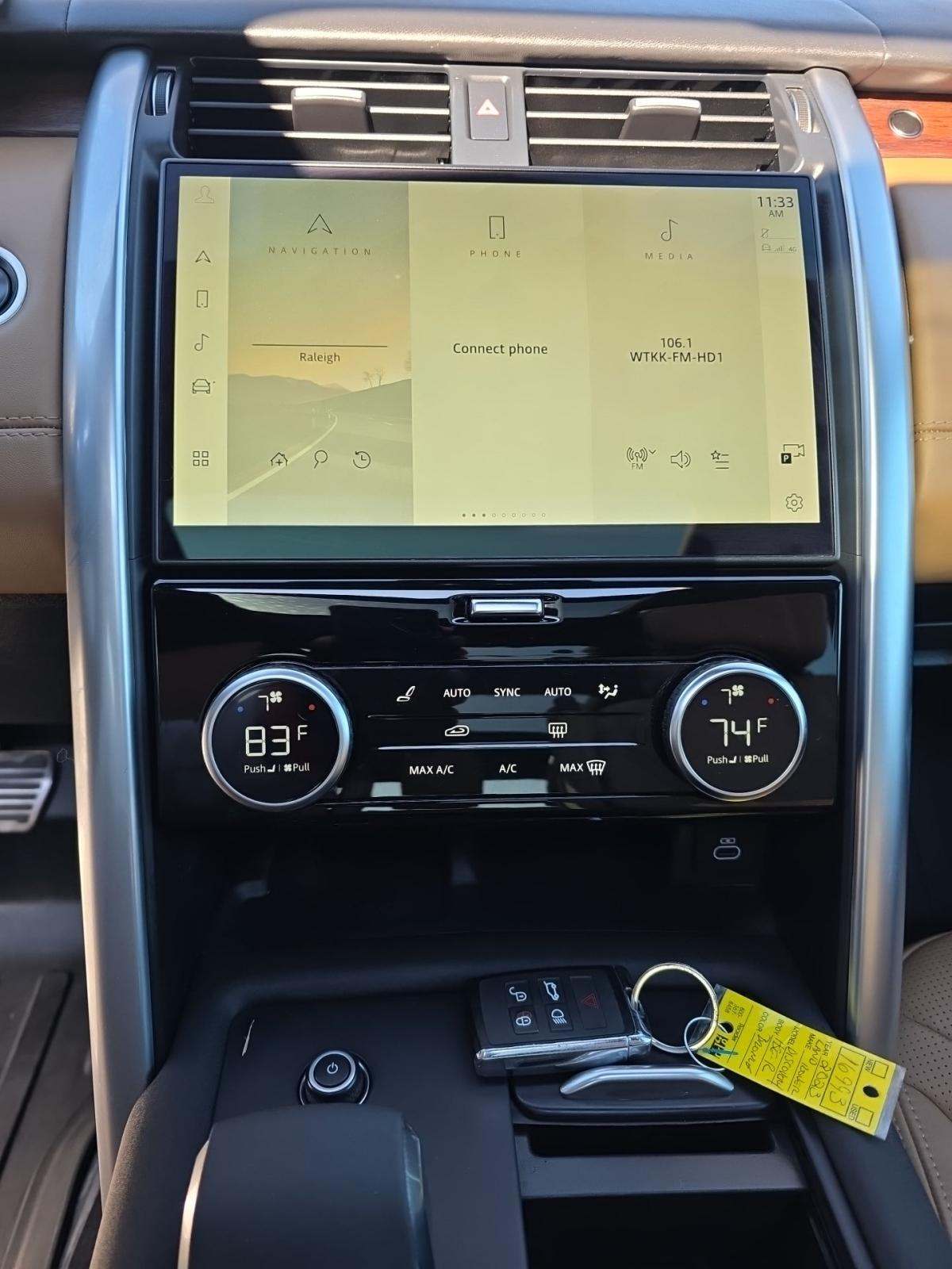 2023 Land Rover Discovery R-Dynamic HSE AWD