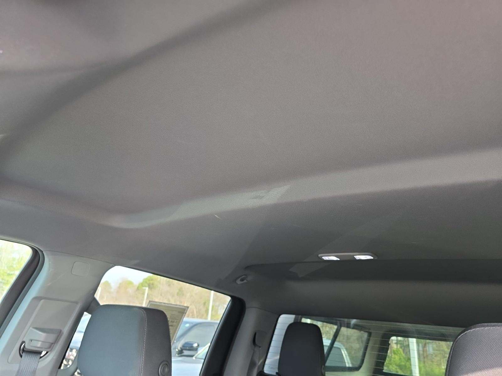 2023 Chevrolet Silverado 1500 Custom AWD