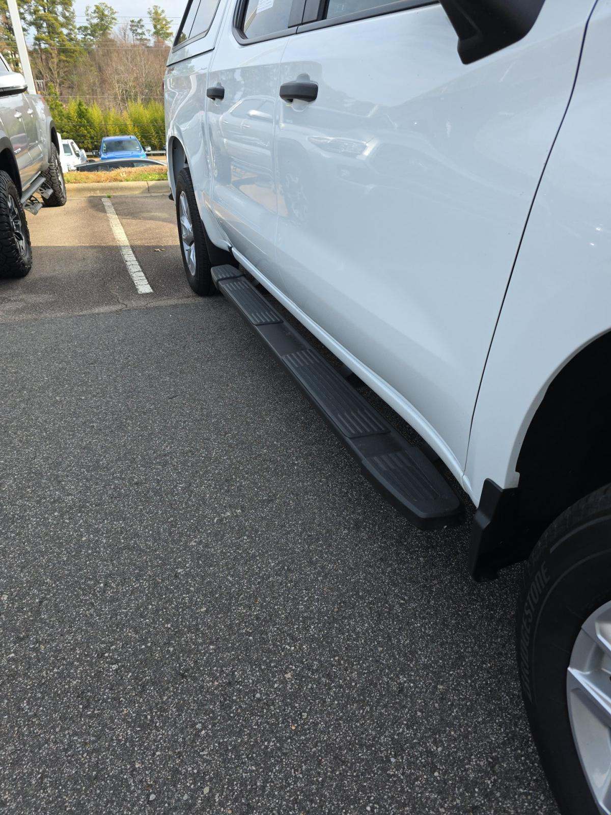 2023 Chevrolet Silverado 1500 Custom AWD