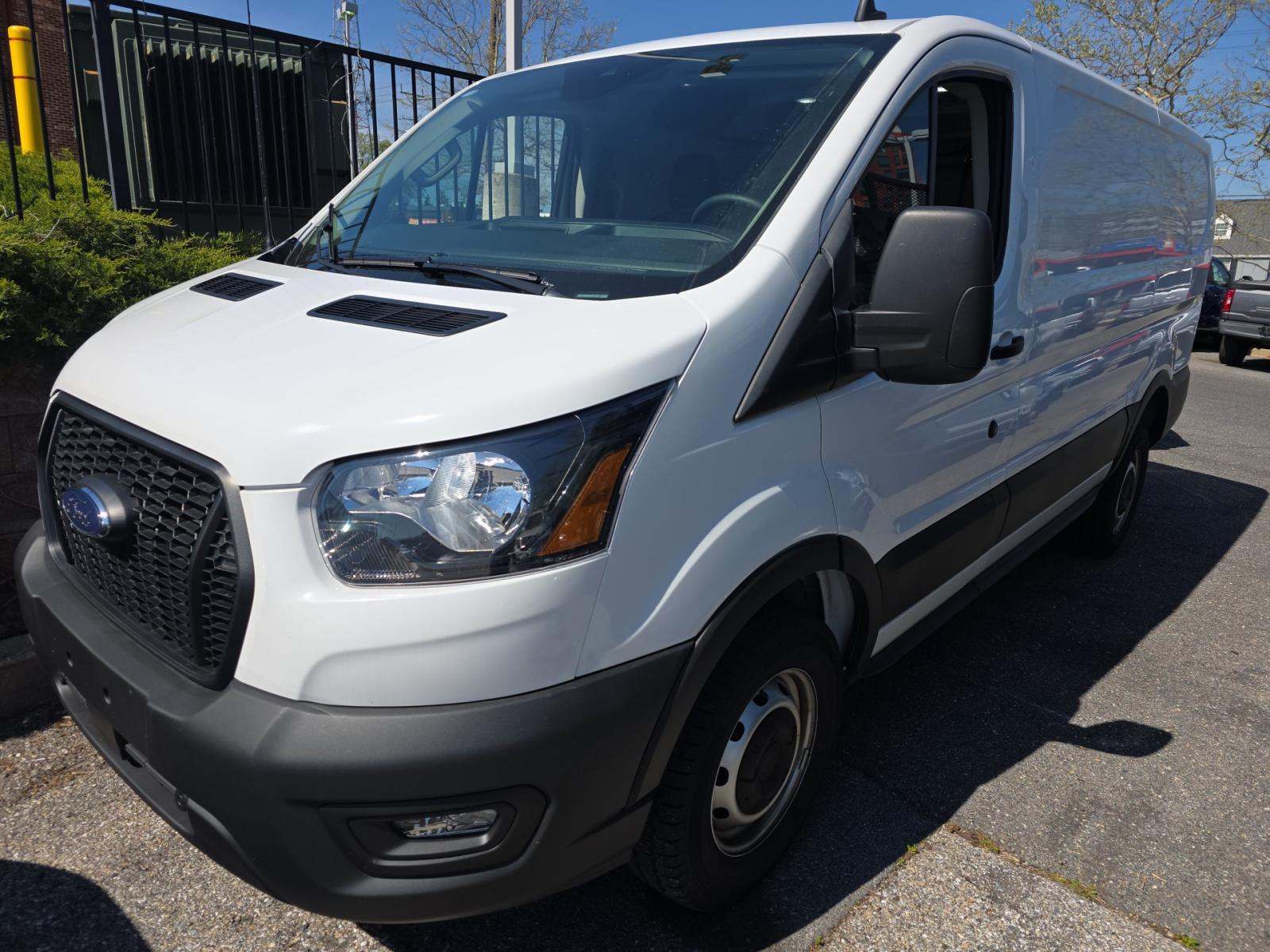 FORD TRANSIT 350 - 1