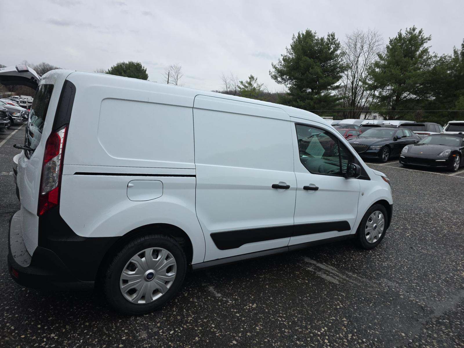 FORD TRANSIT CONNECT - 4
