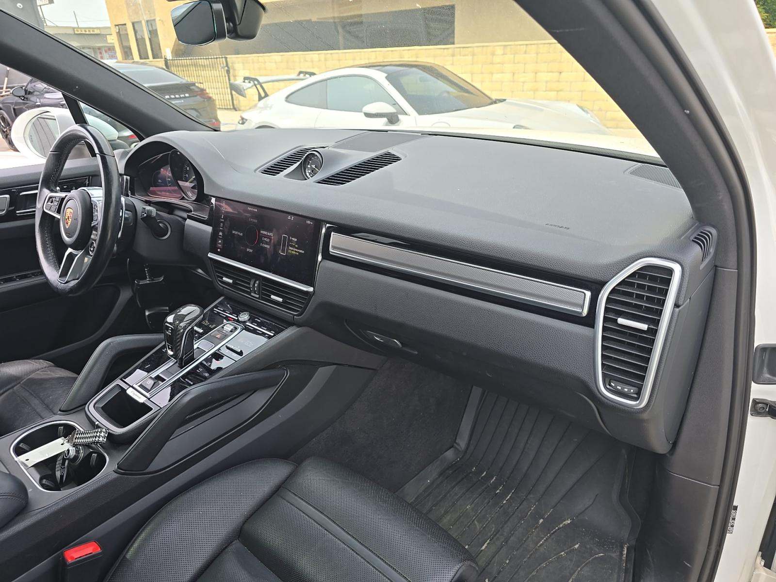 2019 Porsche Cayenne E-Hybrid AWD