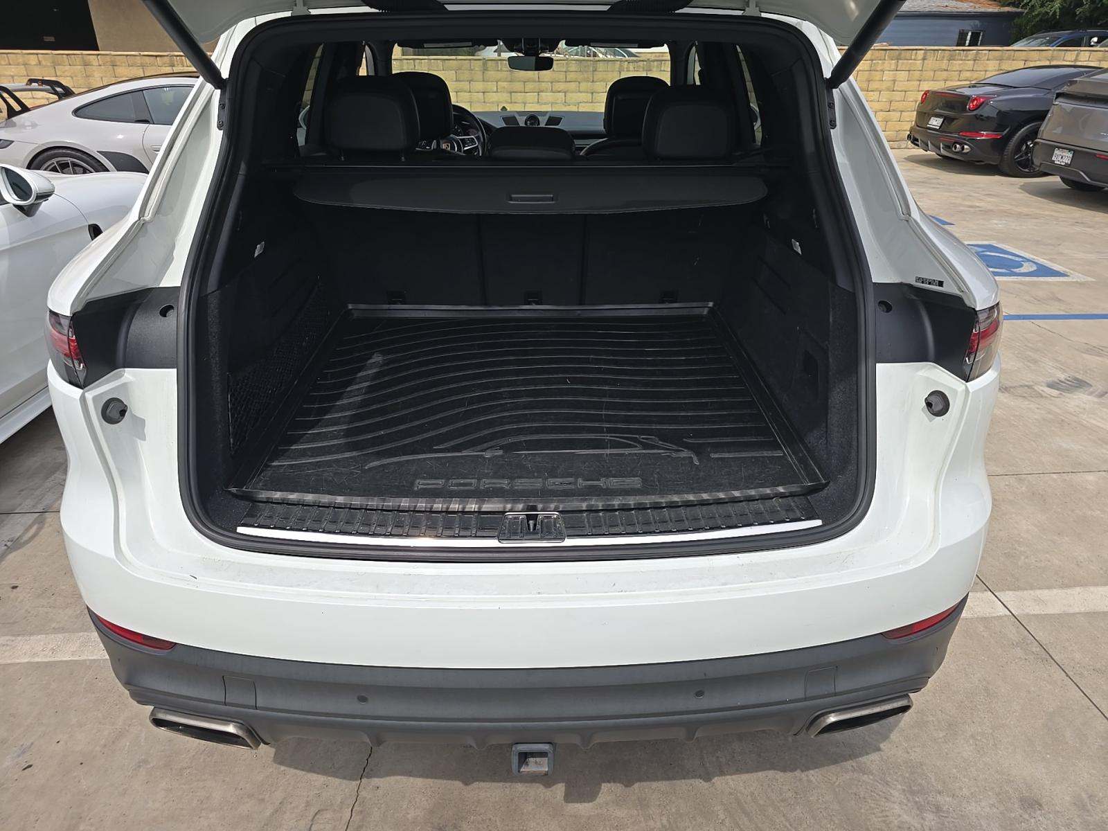 2019 Porsche Cayenne E-Hybrid AWD