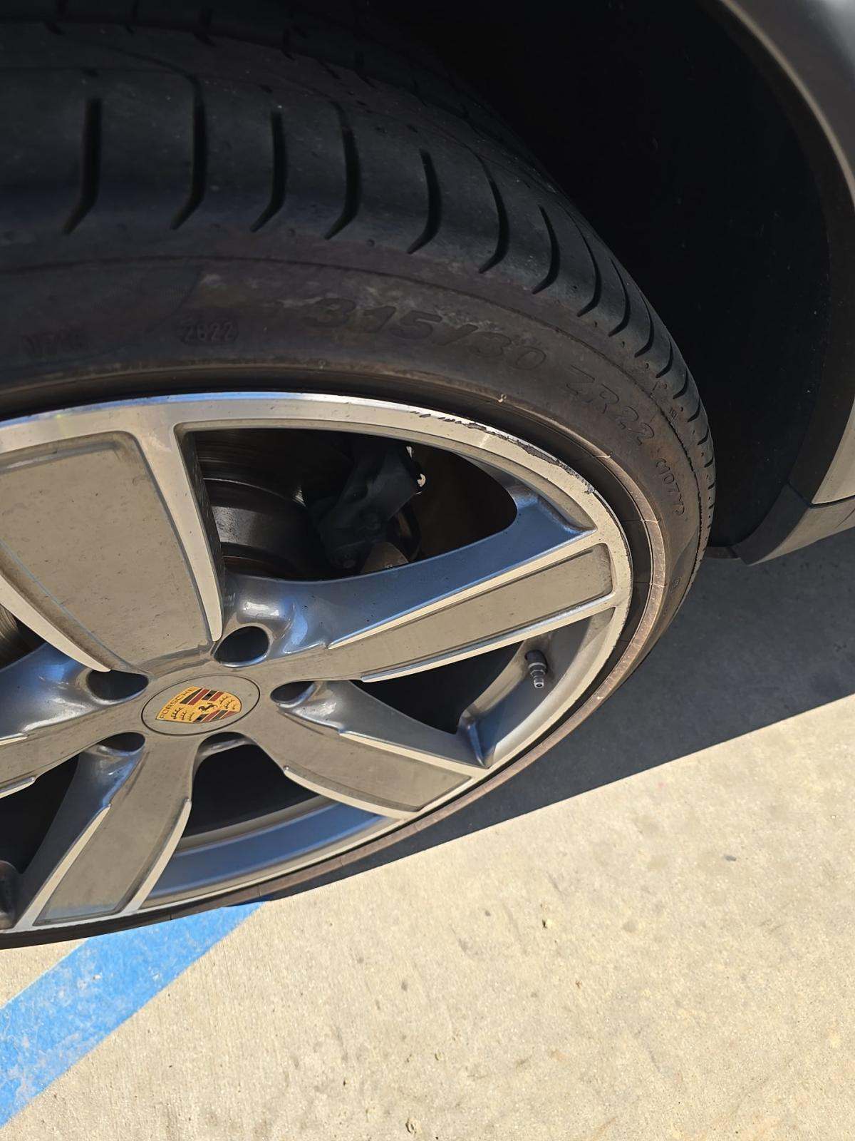 2019 Porsche Cayenne Base AWD