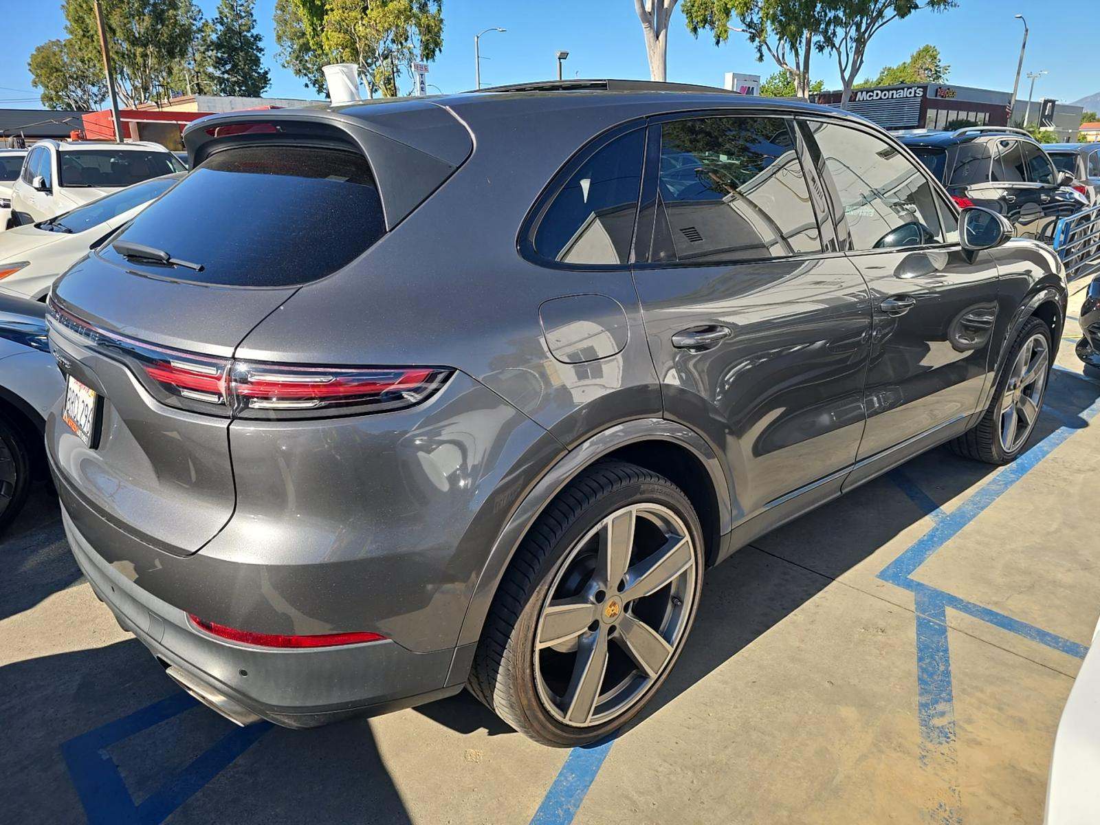 2019 Porsche Cayenne Base AWD