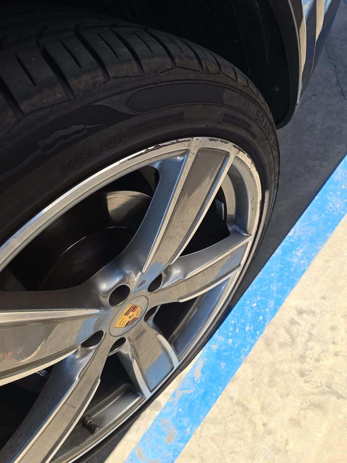 2019 Porsche Cayenne Base AWD