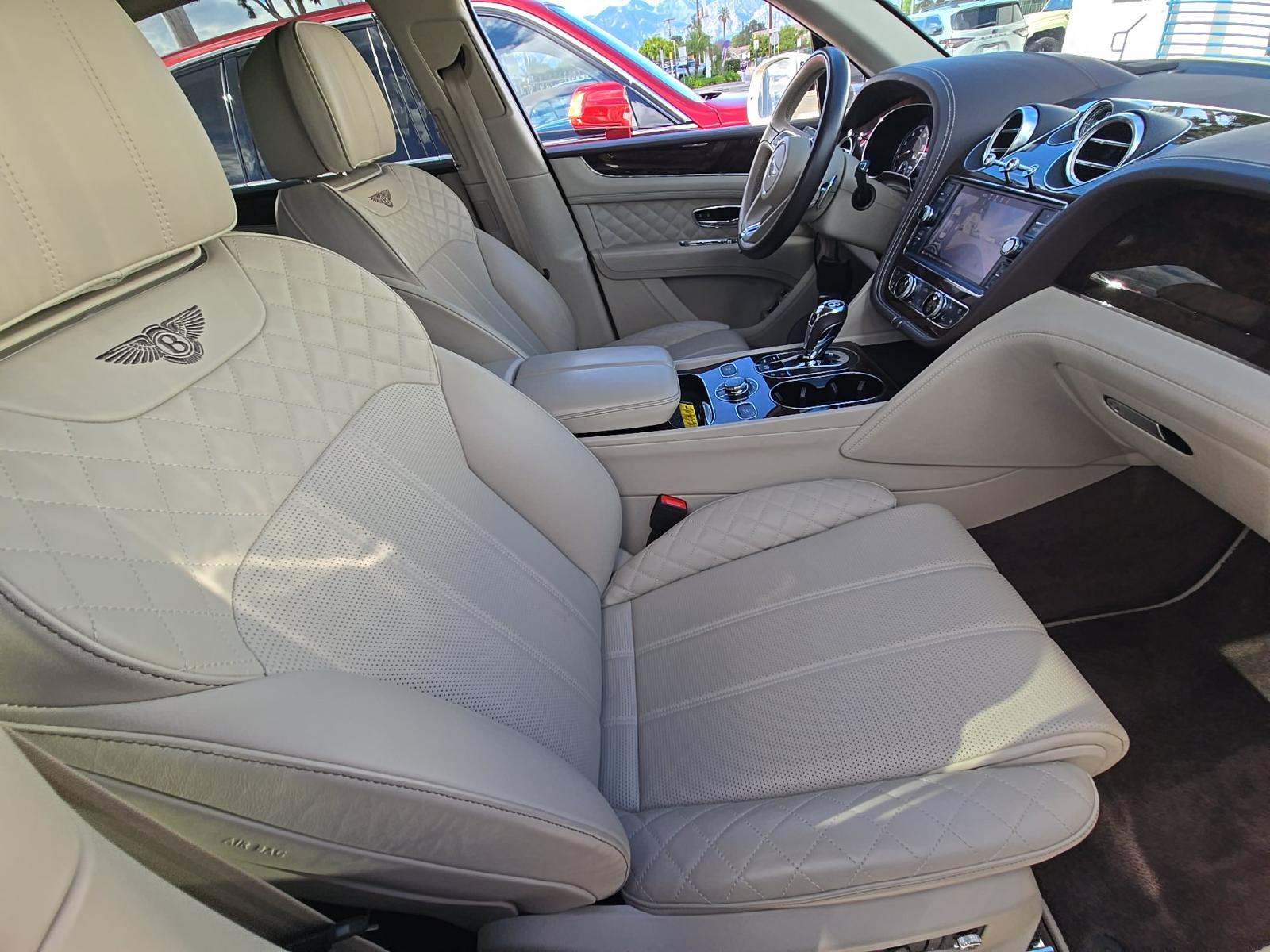 2019 Bentley Bentayga V8 AWD