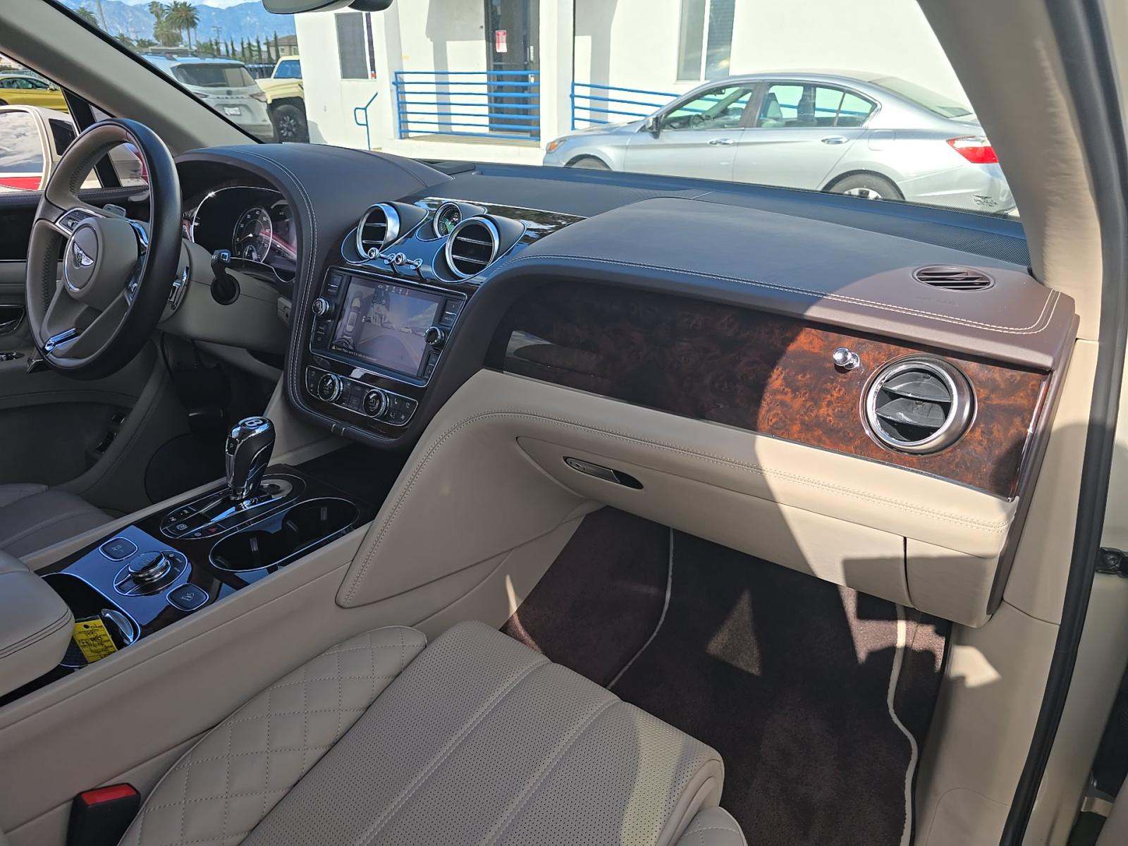 2019 Bentley Bentayga V8 AWD