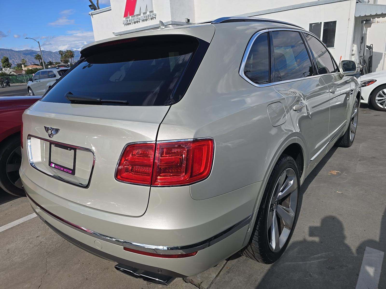 2019 Bentley Bentayga V8 AWD