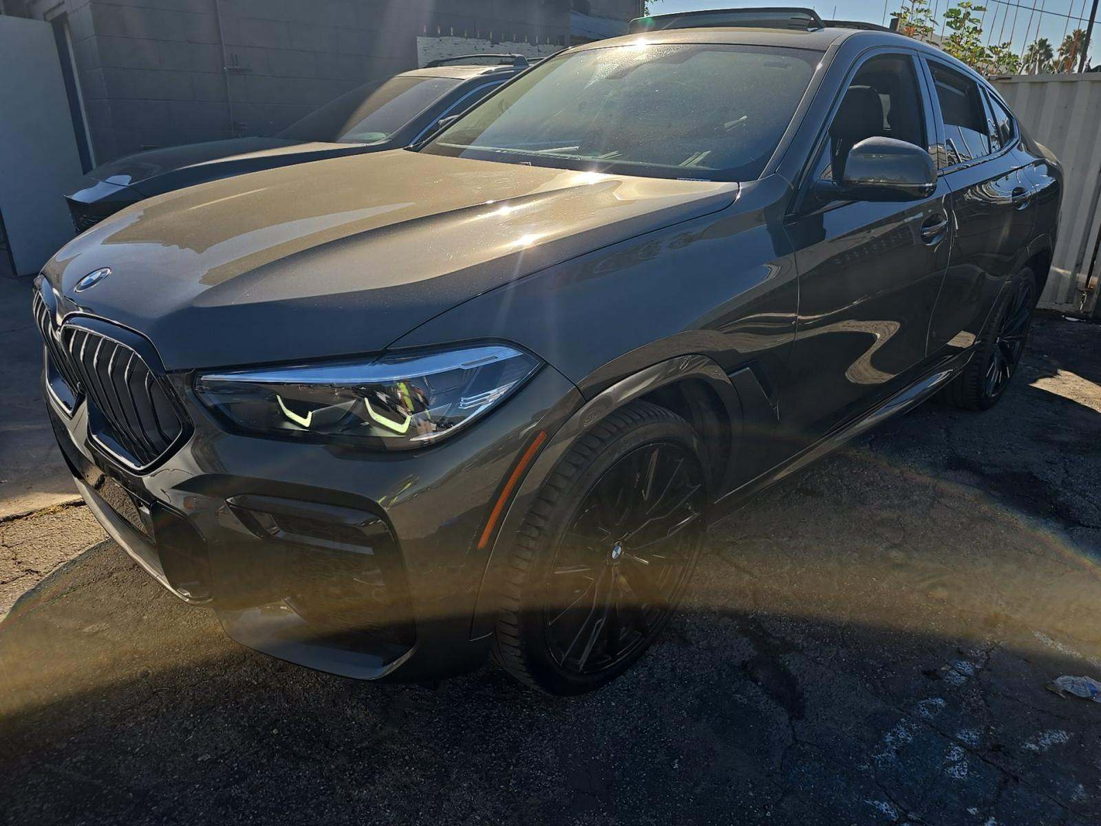 2023 BMW X6 xDrive40i AWD