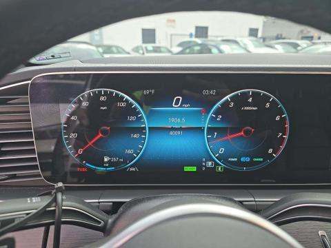 MERCEDES-BENZ GLS - 9