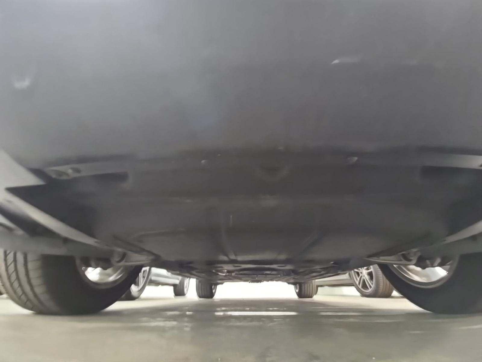 2023 Porsche Macan Base AWD