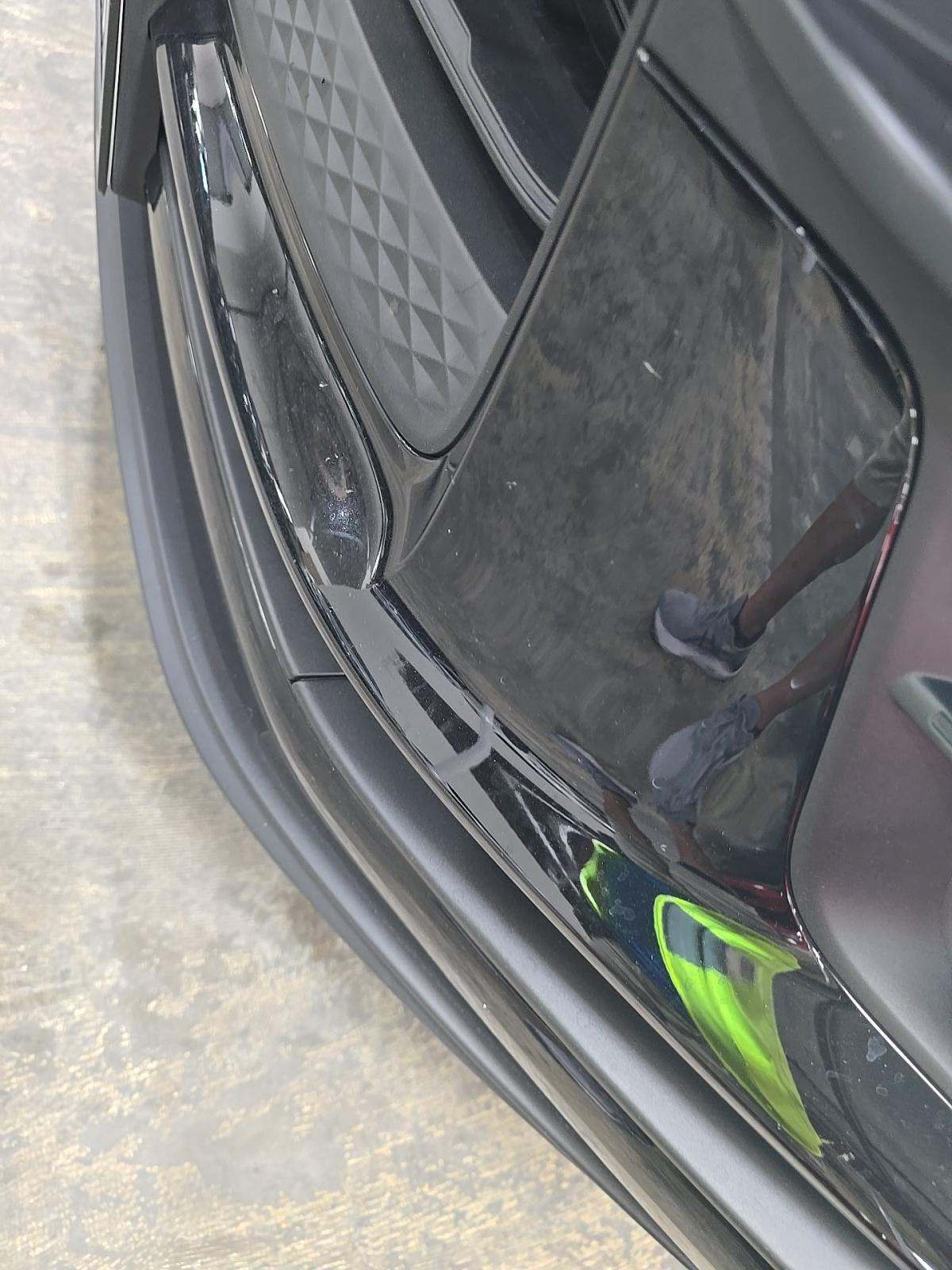 2023 Porsche Macan Base AWD