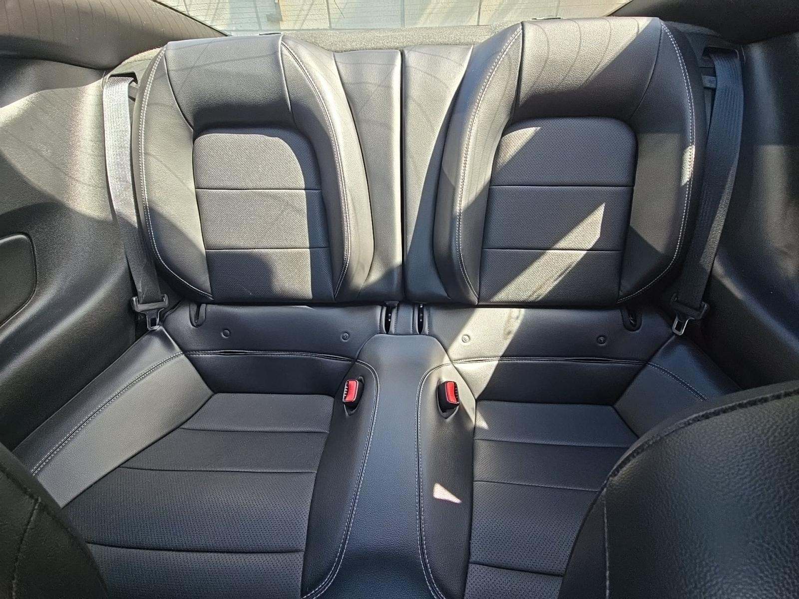 2017 Ford Mustang EcoBoost Premium RWD