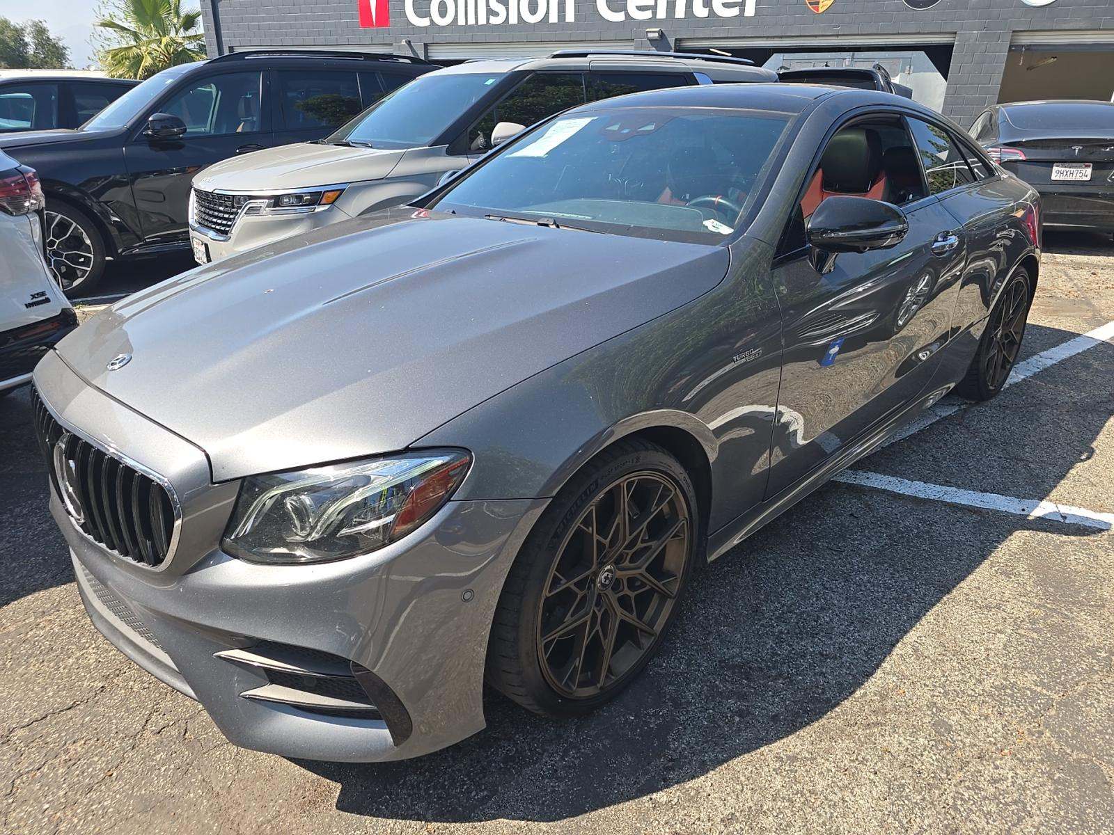 MERCEDES-BENZ E-CLASS - 1