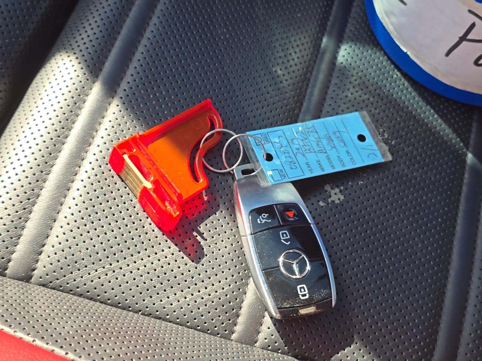 MERCEDES-BENZ E-CLASS - 8