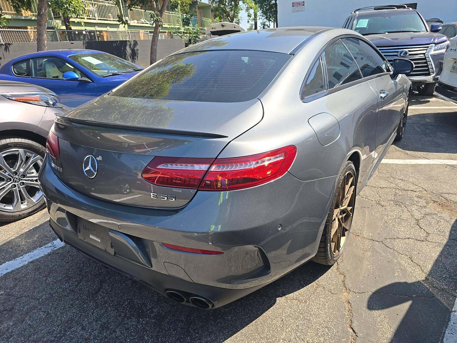 MERCEDES-BENZ E-CLASS - 3