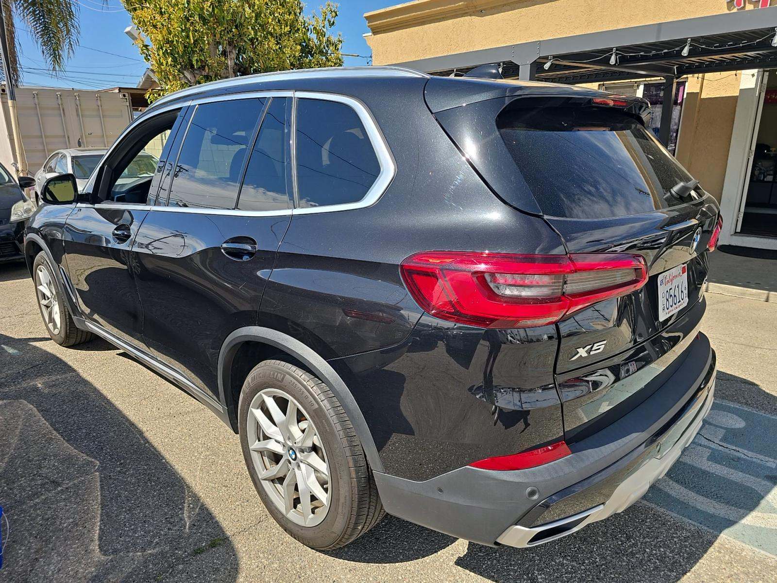 2020 BMW X5 sDrive40i RWD