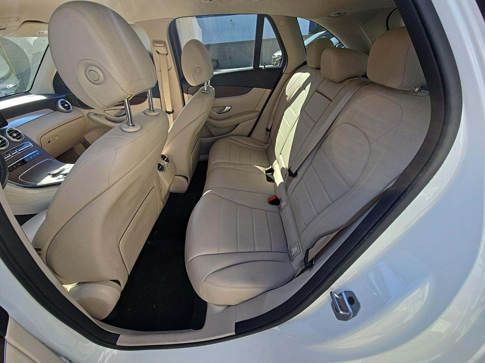 2022 Mercedes-Benz GLC GLC 300 RWD