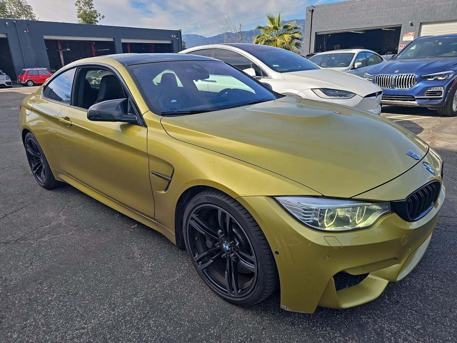 2015 BMW M4 Base RWD