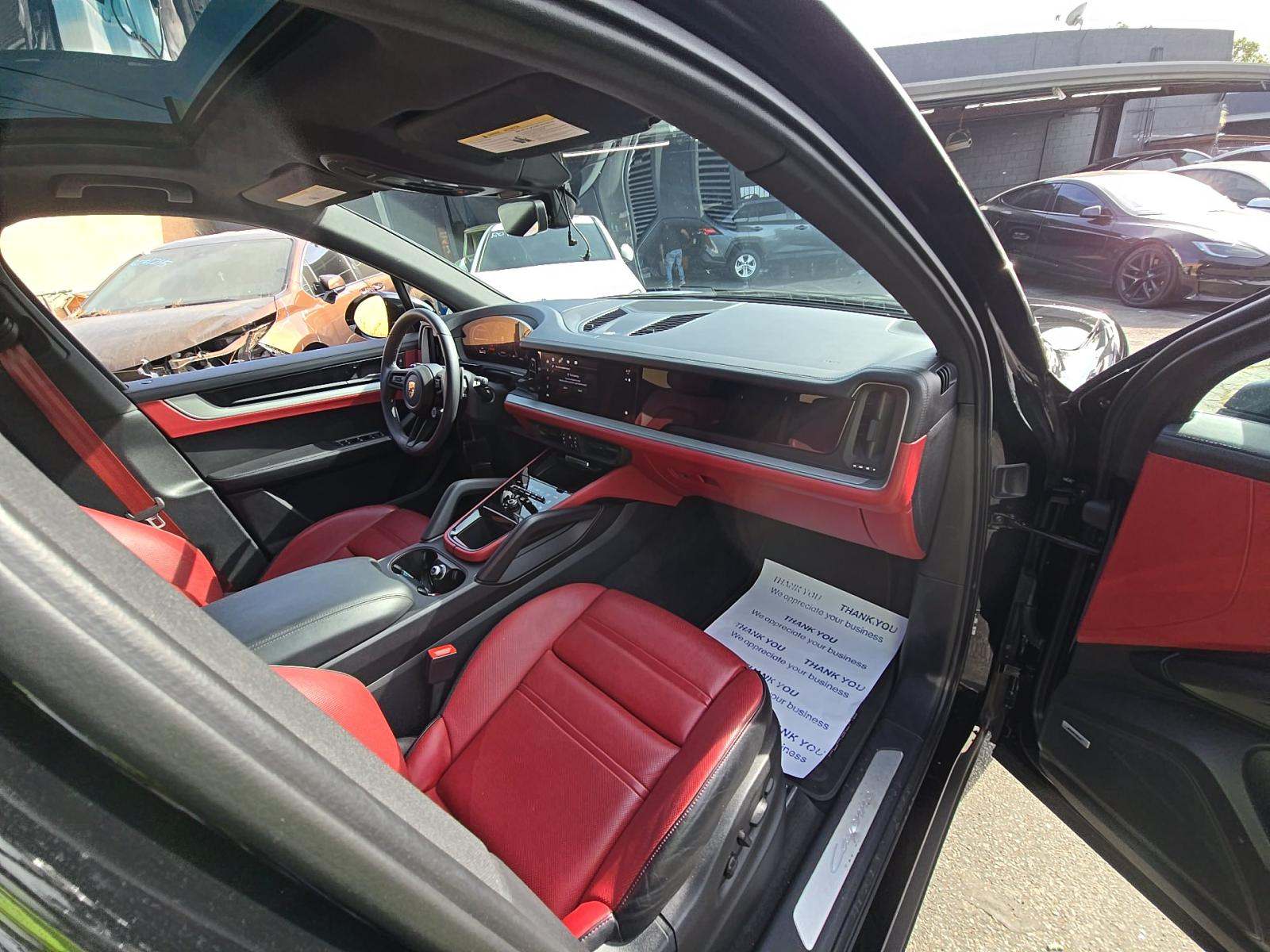 2024 Porsche Cayenne Base AWD