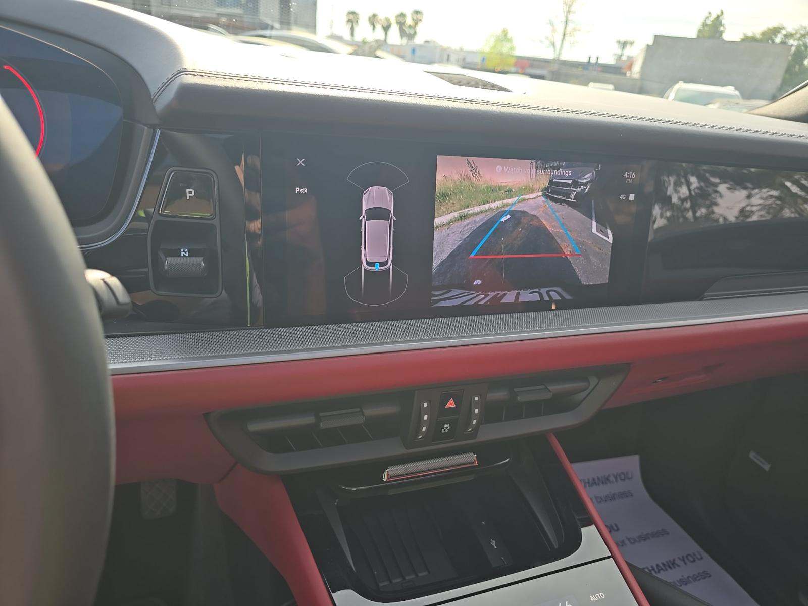 2024 Porsche Cayenne Base AWD