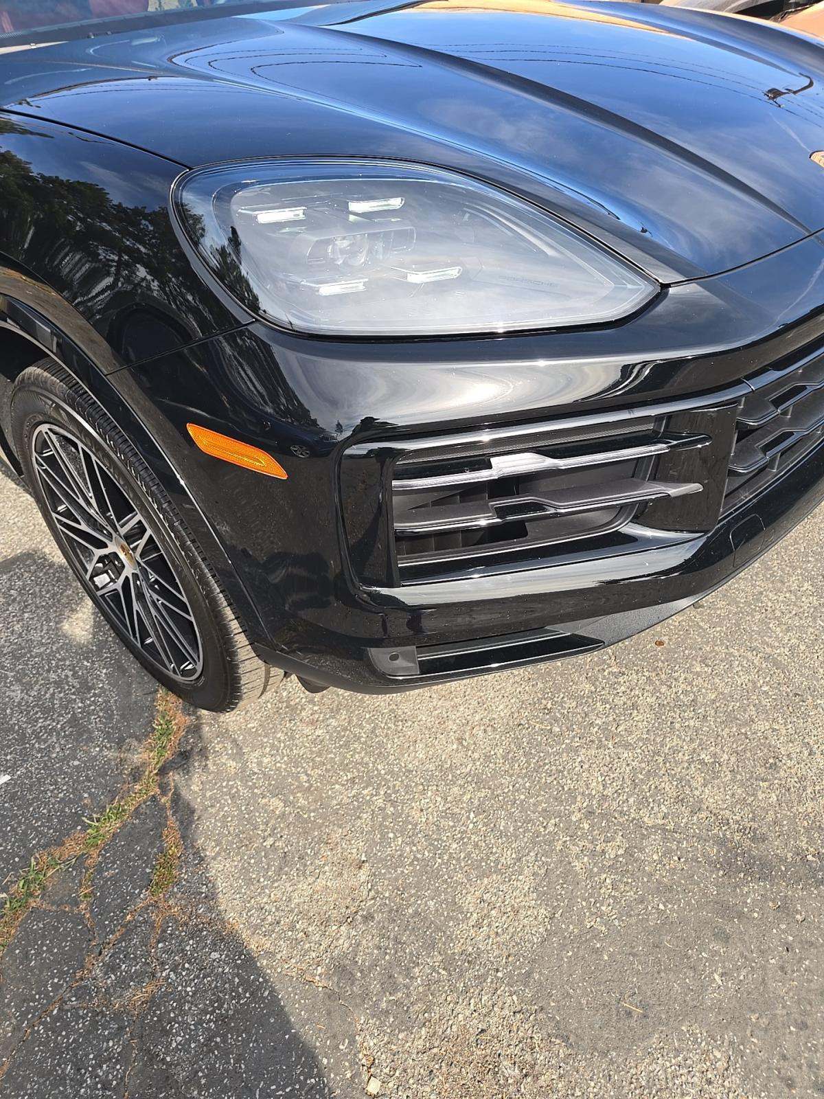 2024 Porsche Cayenne Base AWD