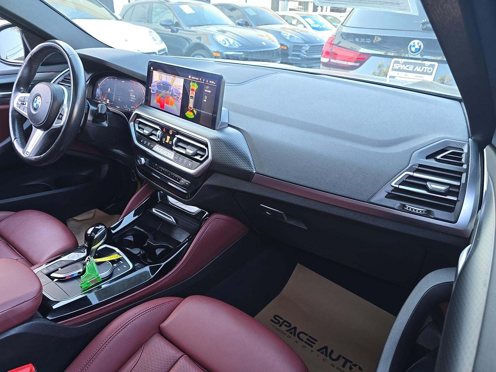 2022 BMW X4 xDrive30i AWD