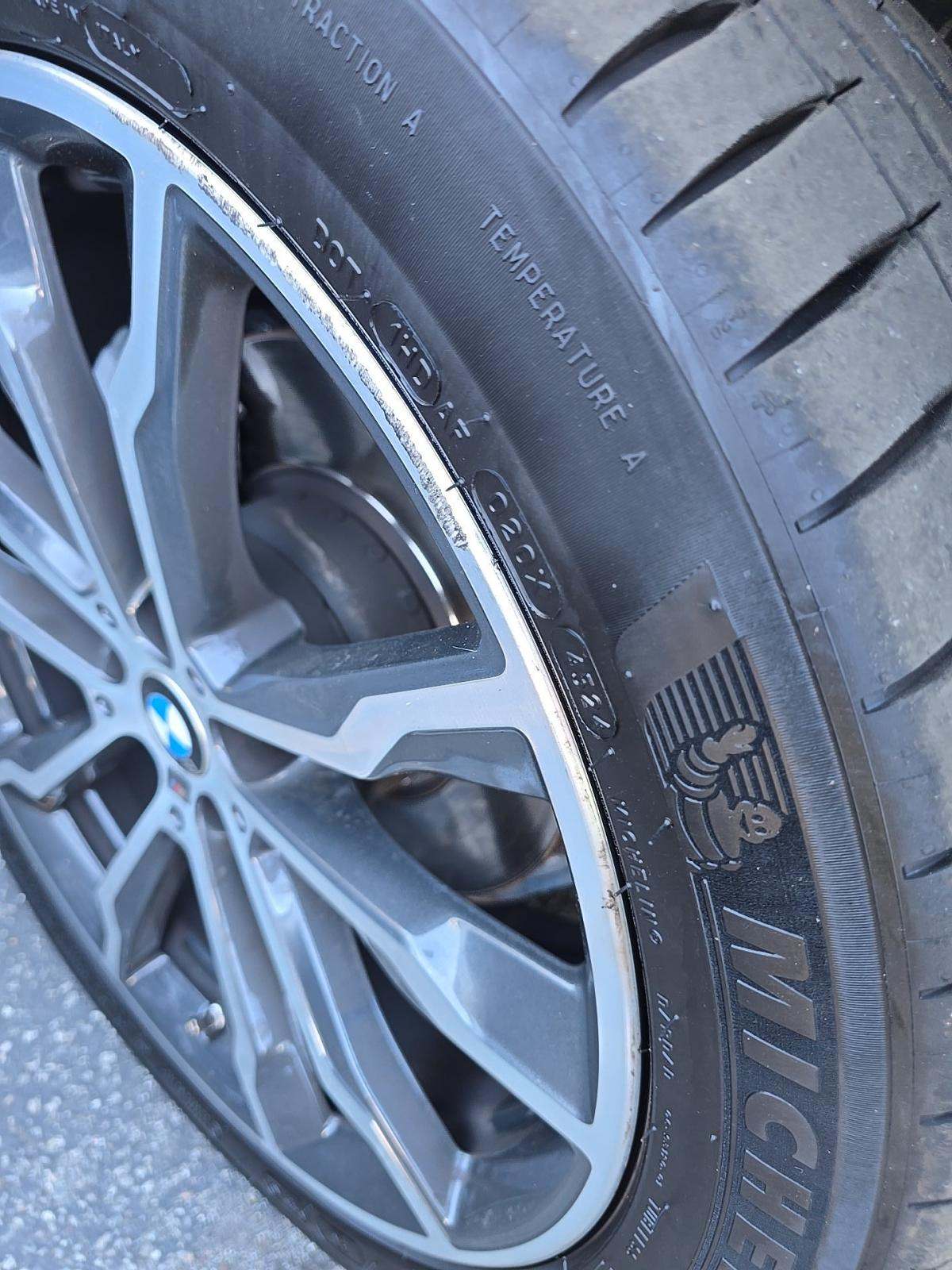 2022 BMW X4 xDrive30i AWD