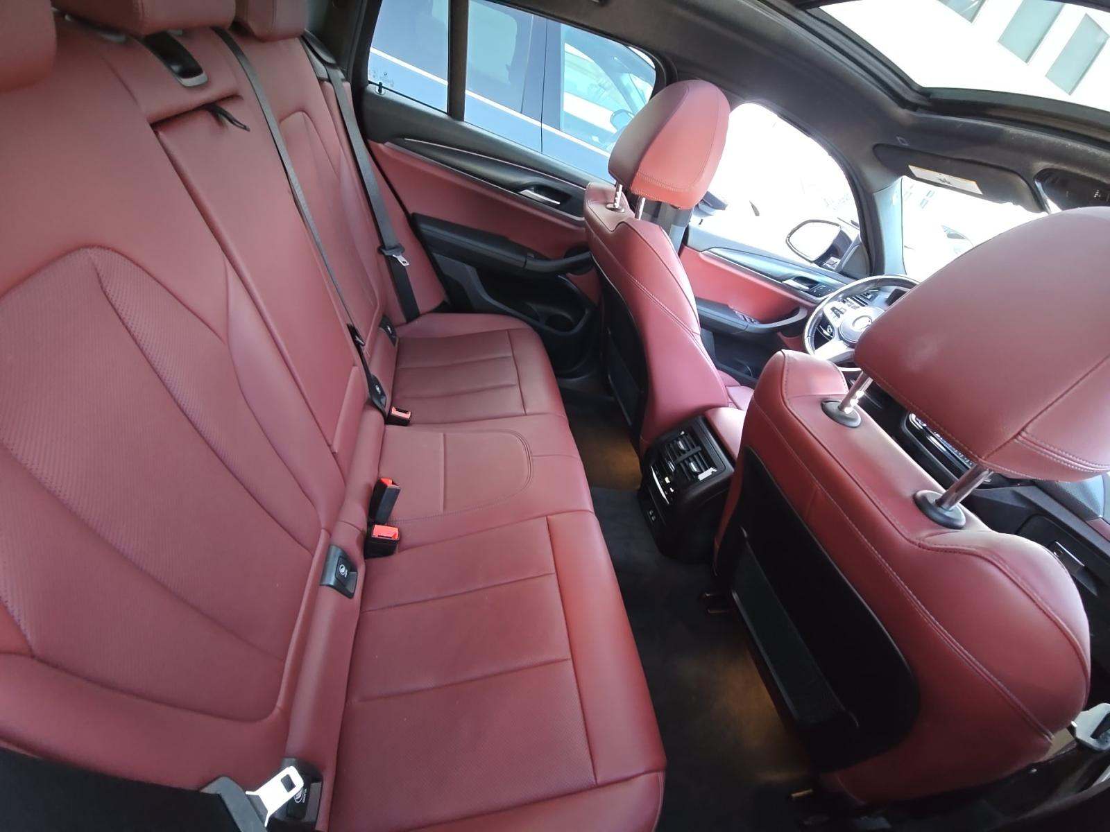 2022 BMW X4 xDrive30i AWD