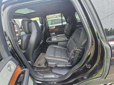 2022 Lincoln Navigator Black Label AWD