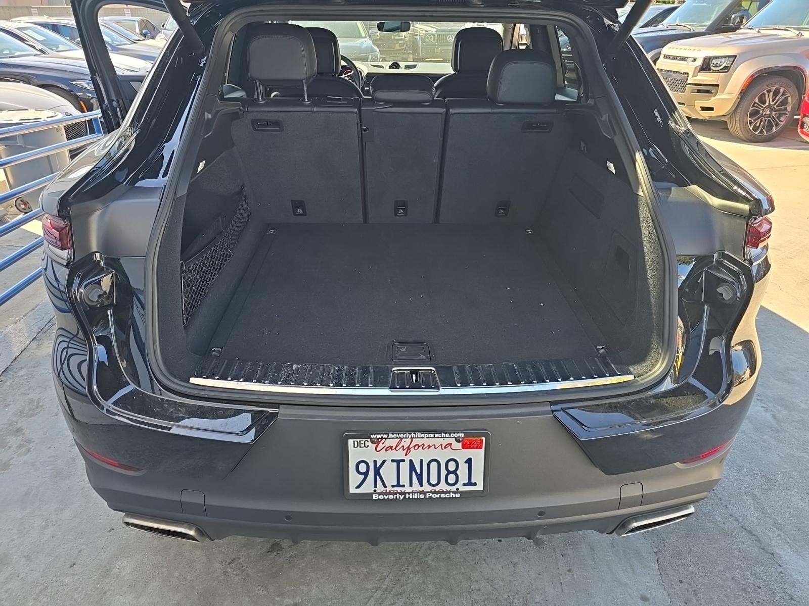 2024 Porsche Cayenne Base AWD