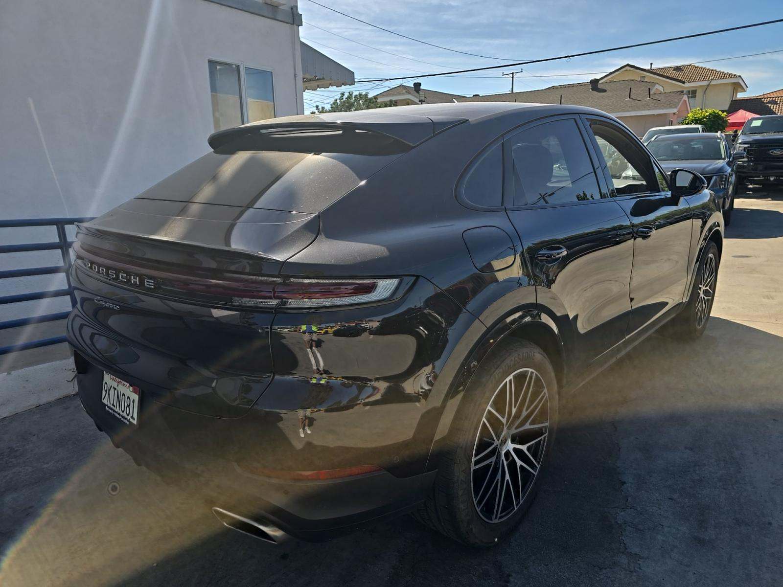 2024 Porsche Cayenne Base AWD