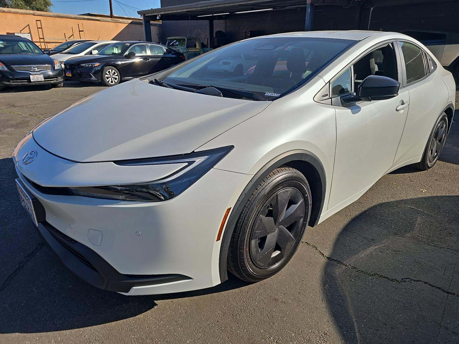 2024 Toyota Prius LE FWD