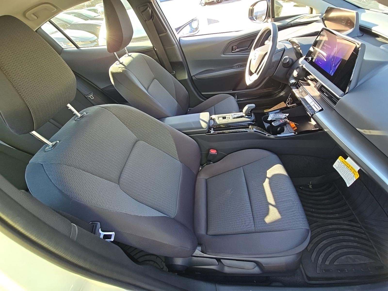 2024 Toyota Prius LE FWD