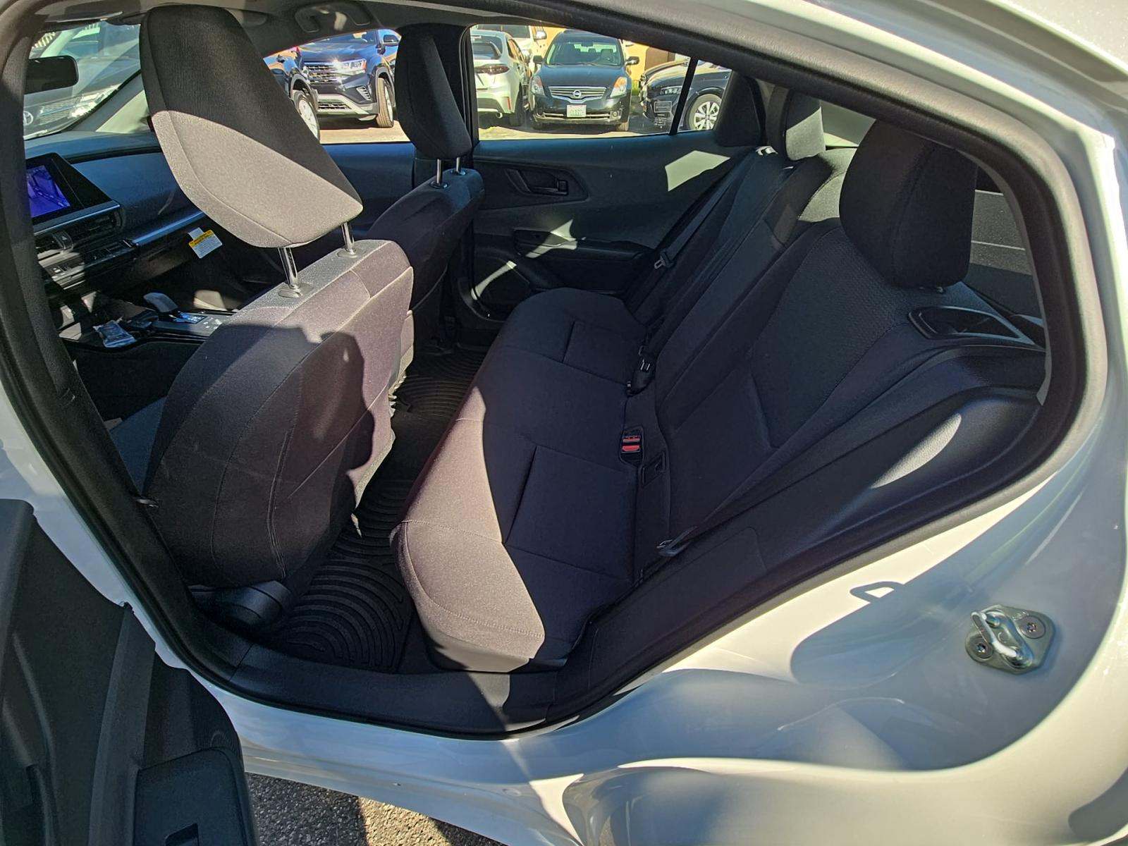 2024 Toyota Prius LE FWD