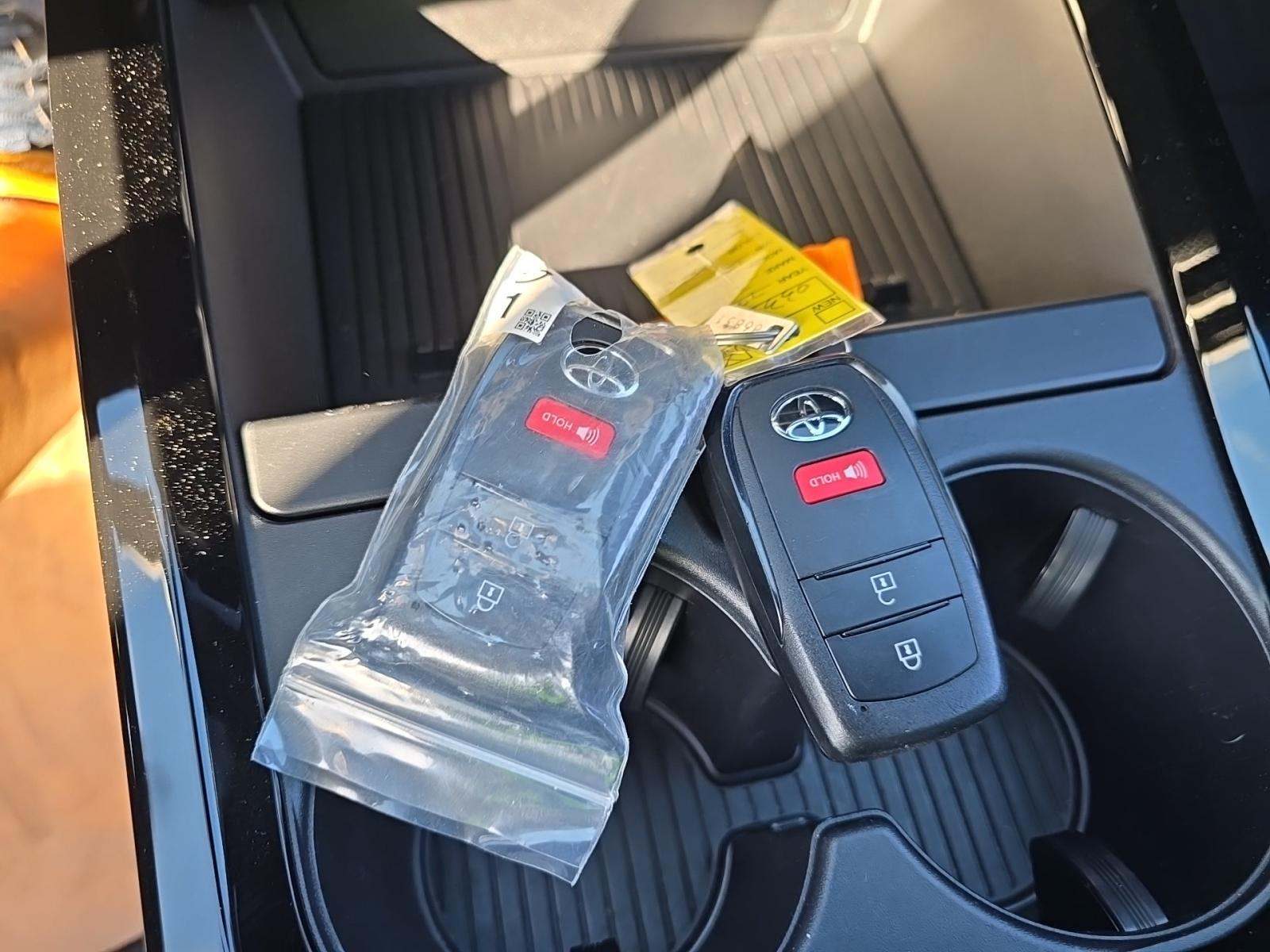 2024 Toyota Prius LE FWD