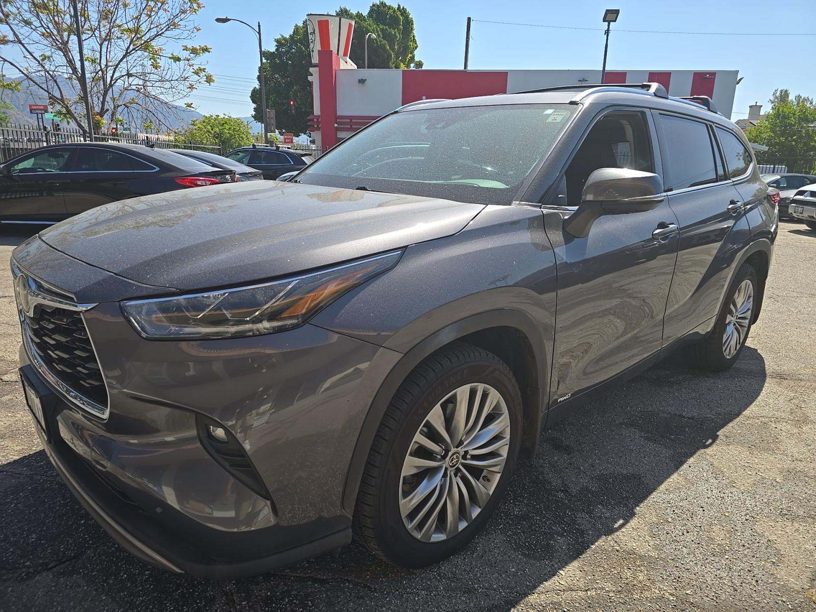 TOYOTA HIGHLANDER - 1