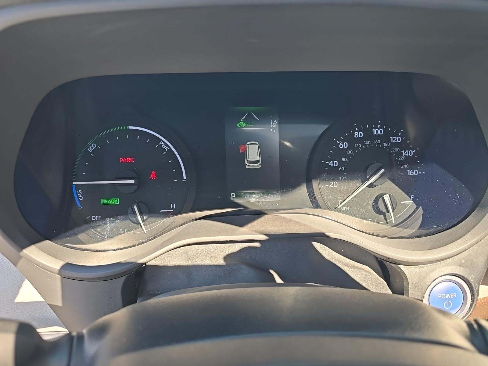 2021 Toyota Sienna XLE FWD