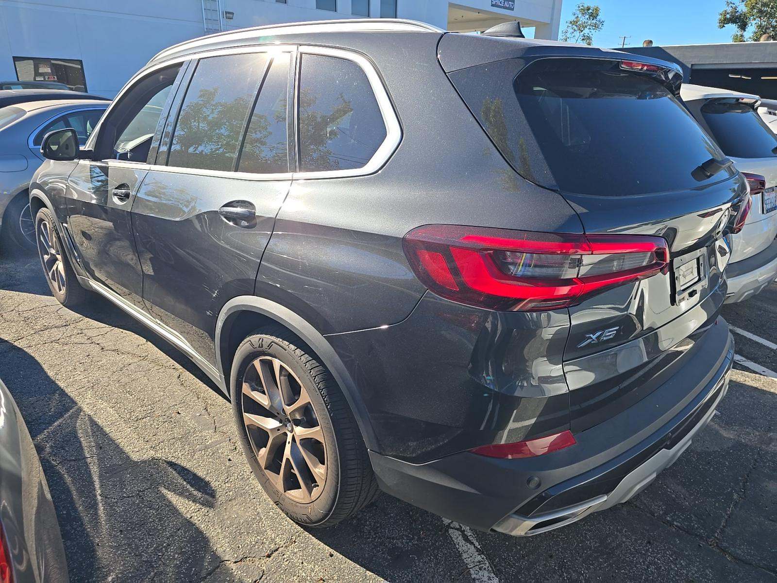 2023 BMW X5 xDrive40i AWD