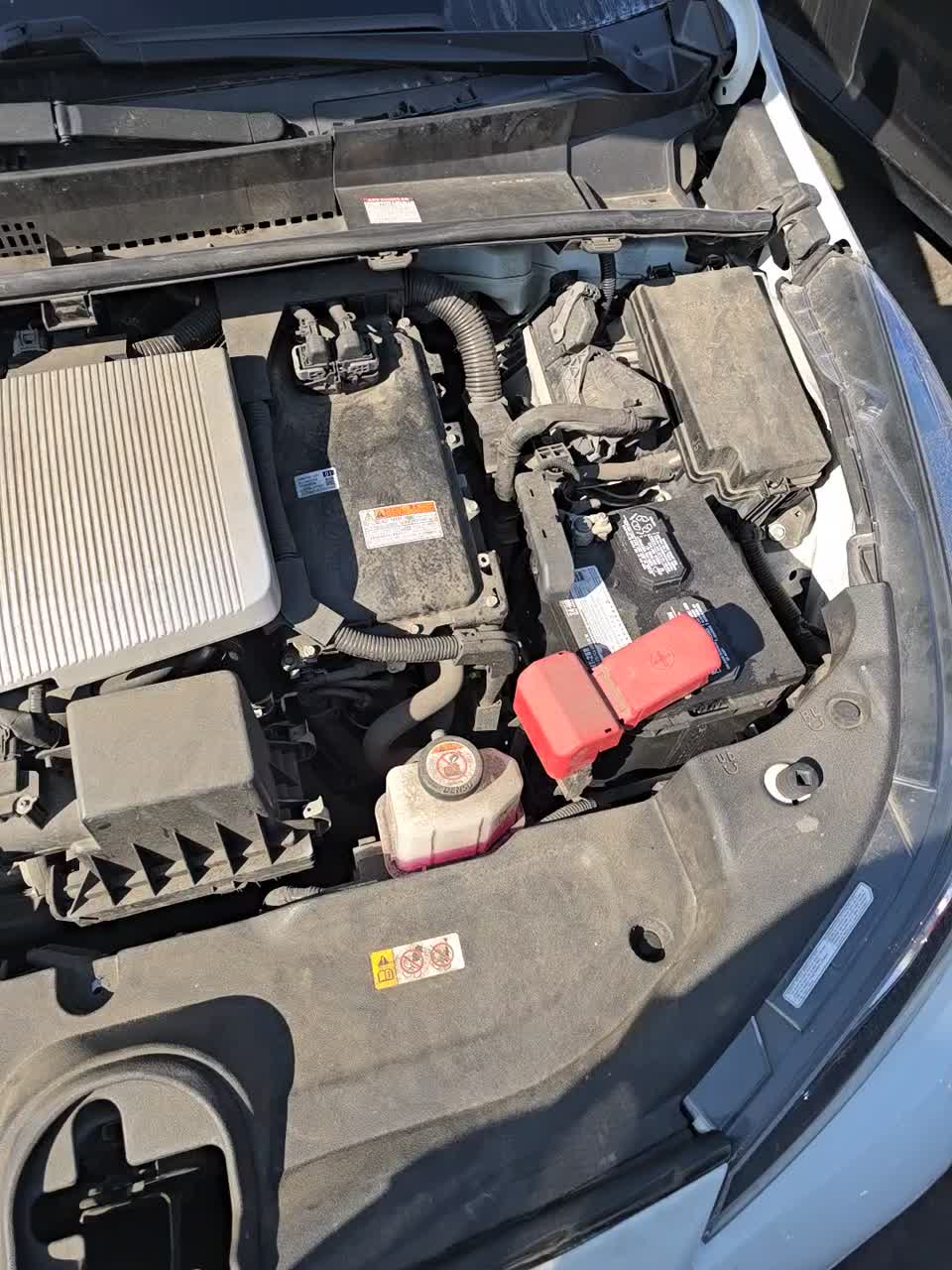 2022 Toyota Prius LE FWD