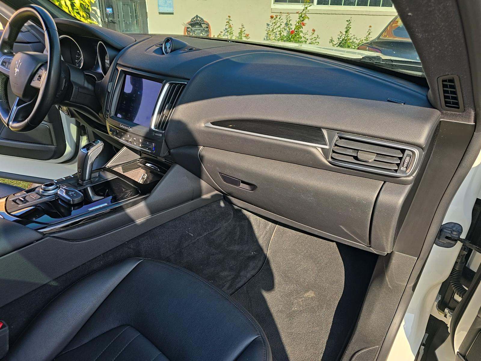 2019 Maserati Levante Base AWD