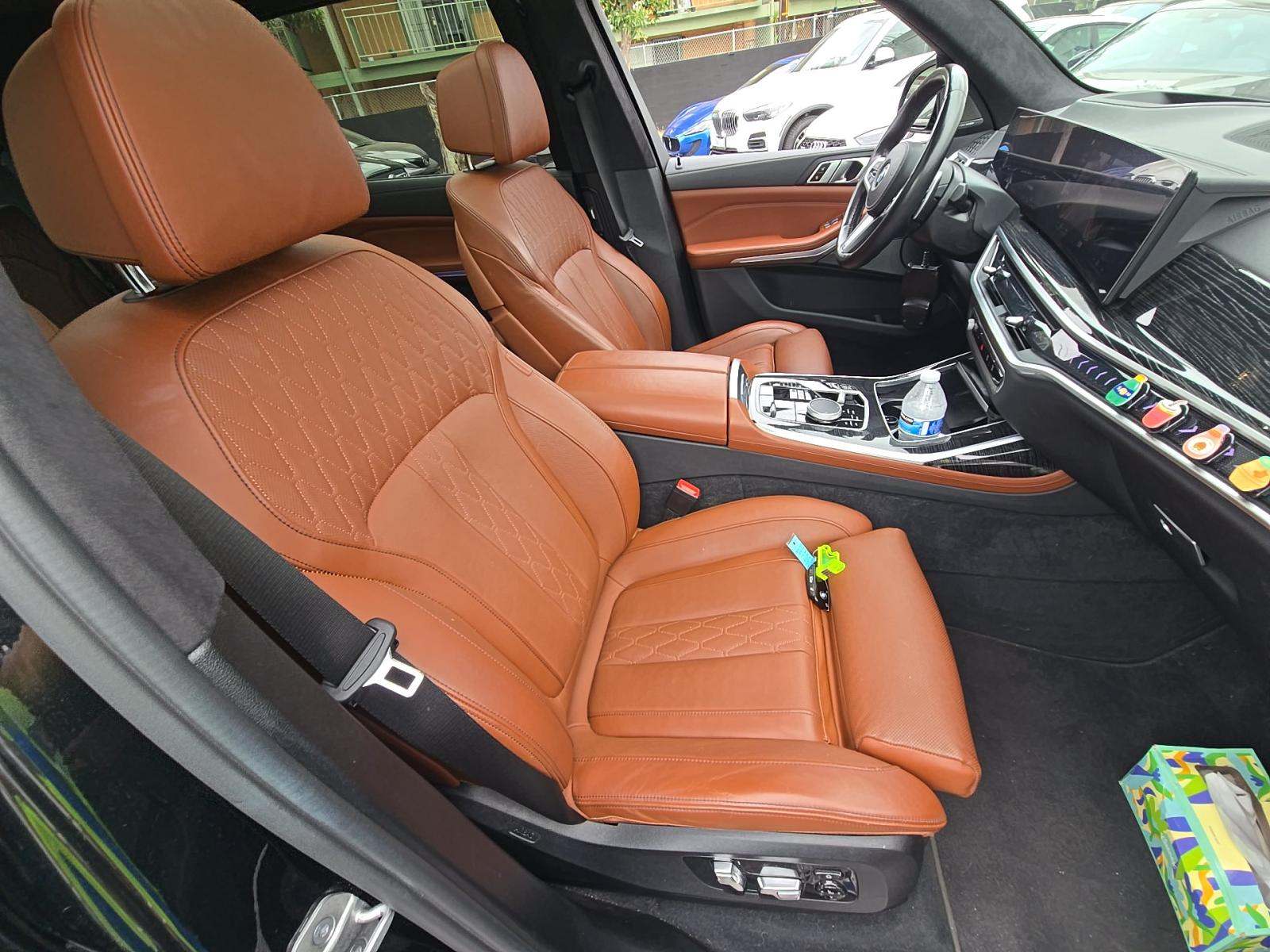 2023 BMW X7 xDrive40i AWD