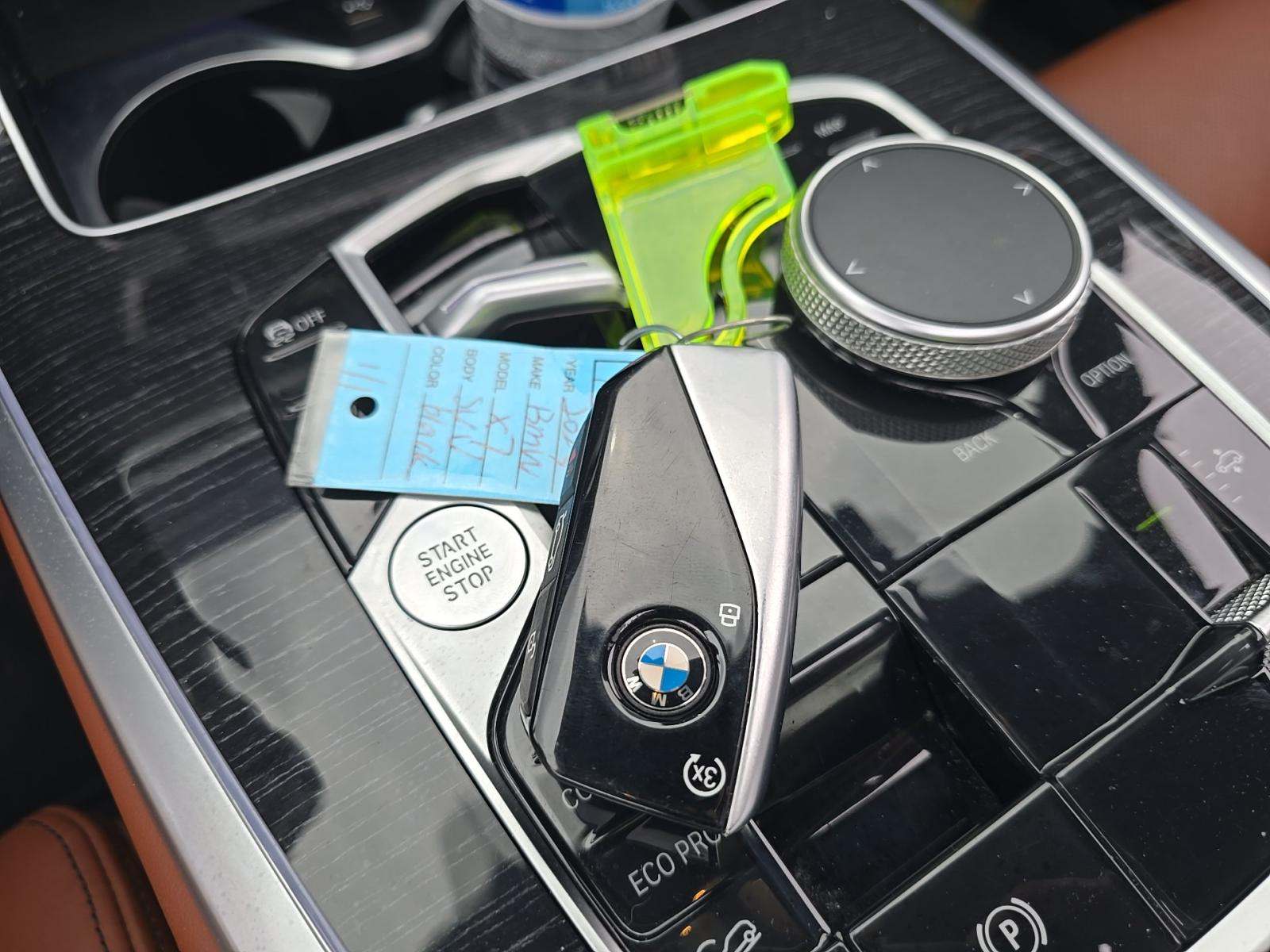 2023 BMW X7 xDrive40i AWD