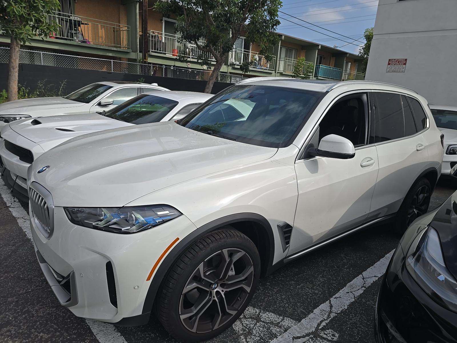 2025 BMW X5 xDrive40i AWD