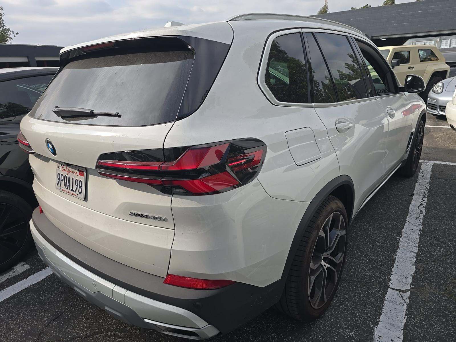 2025 BMW X5 xDrive40i AWD